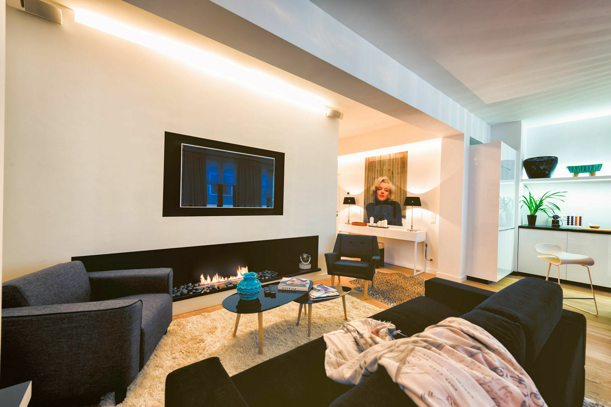 Charles Home - Grand Place Aparthotel Брюксел Екстериор снимка