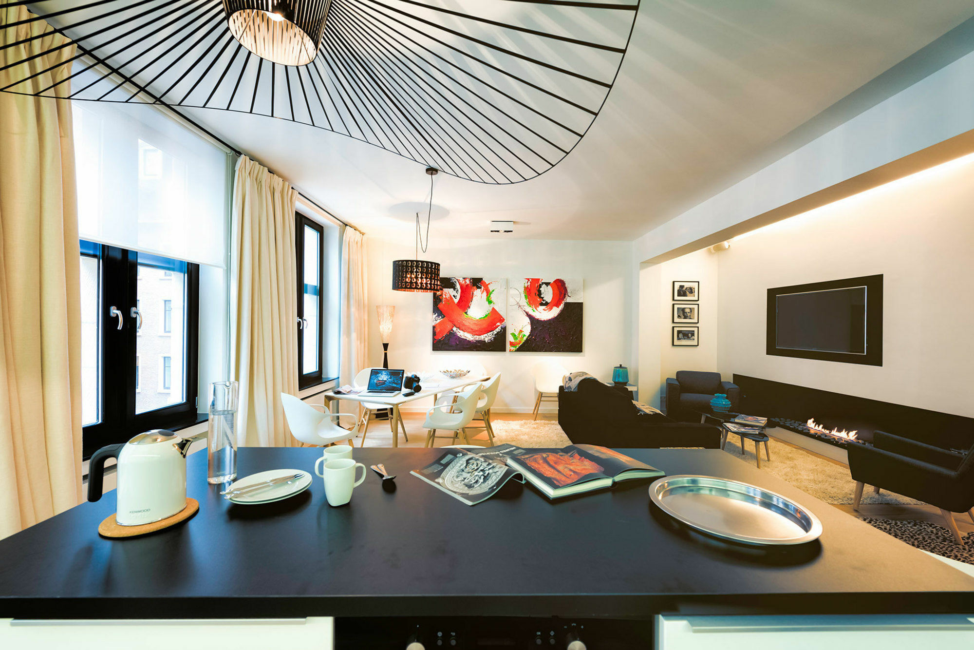 Charles Home - Grand Place Aparthotel Брюксел Екстериор снимка