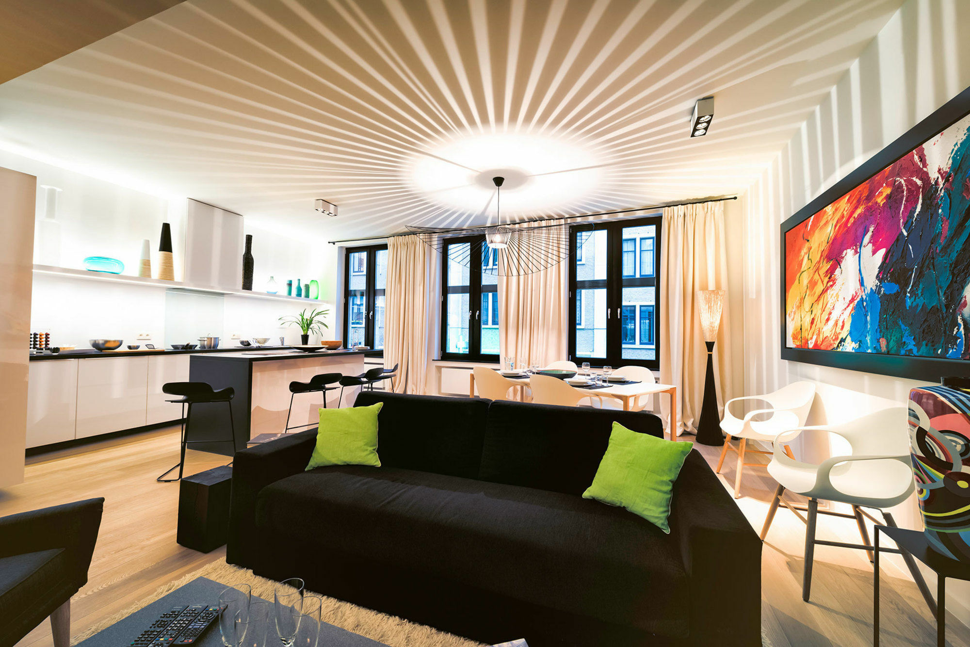 Charles Home - Grand Place Aparthotel Брюксел Екстериор снимка