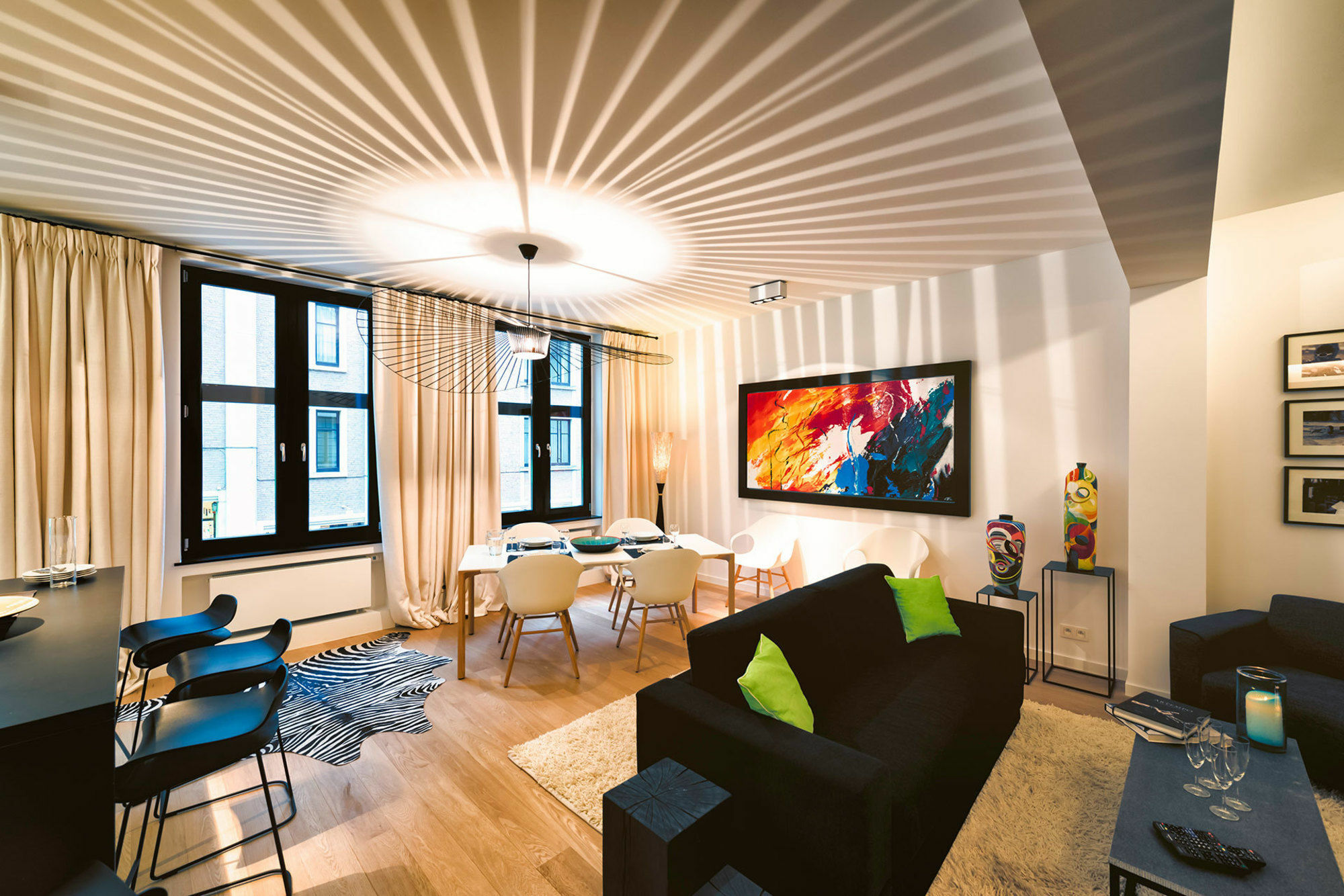 Charles Home - Grand Place Aparthotel Брюксел Екстериор снимка