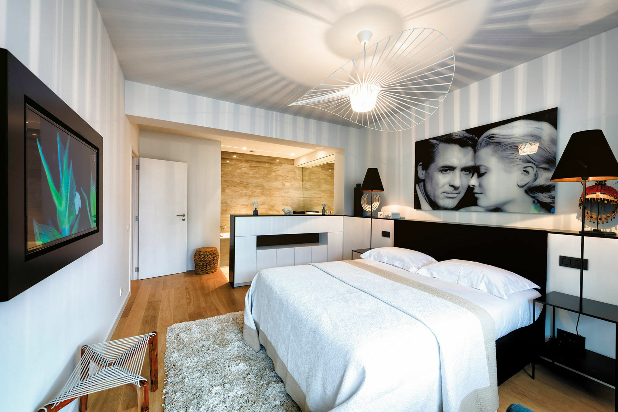 Charles Home - Grand Place Aparthotel Брюксел Екстериор снимка