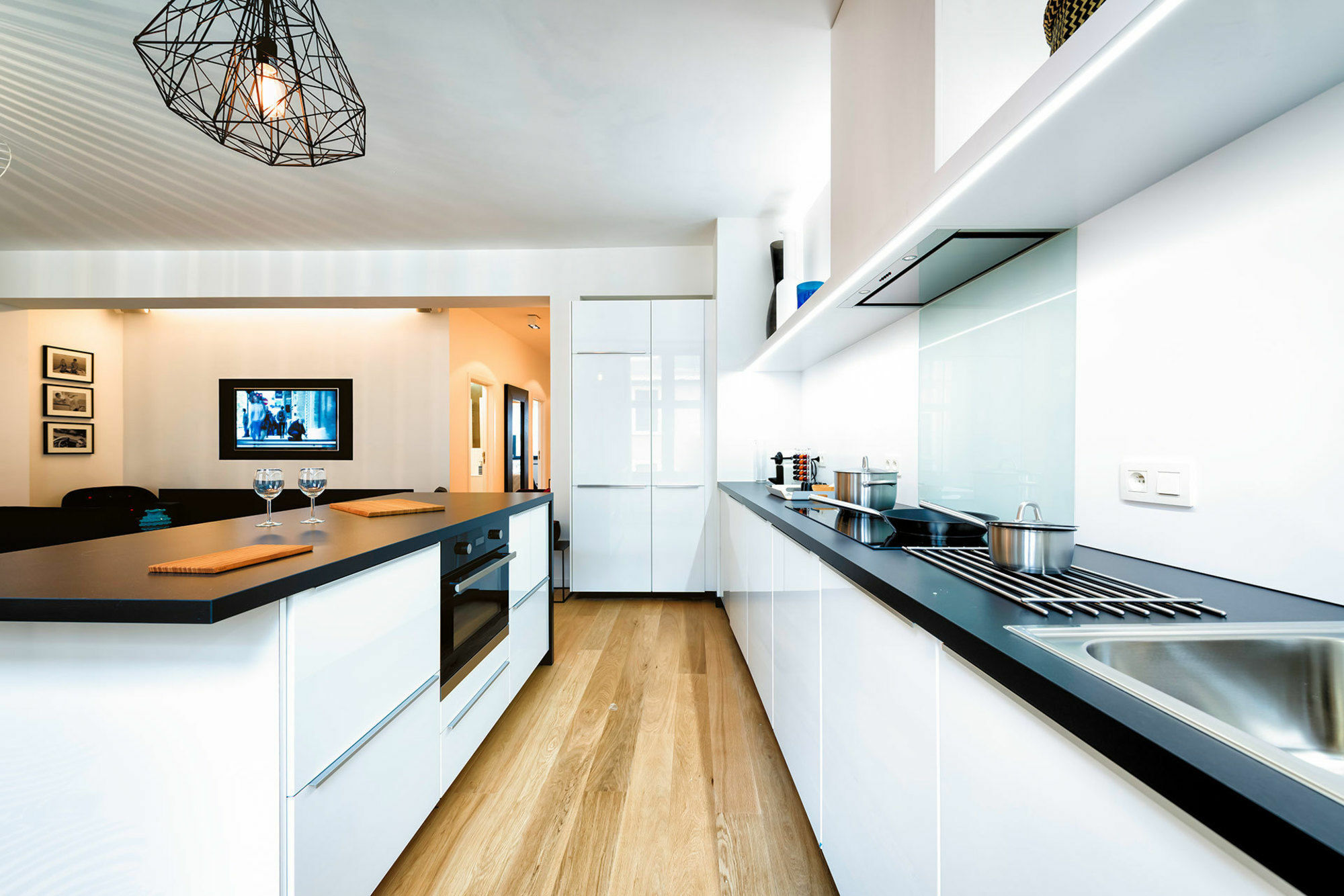 Charles Home - Grand Place Aparthotel Брюксел Екстериор снимка