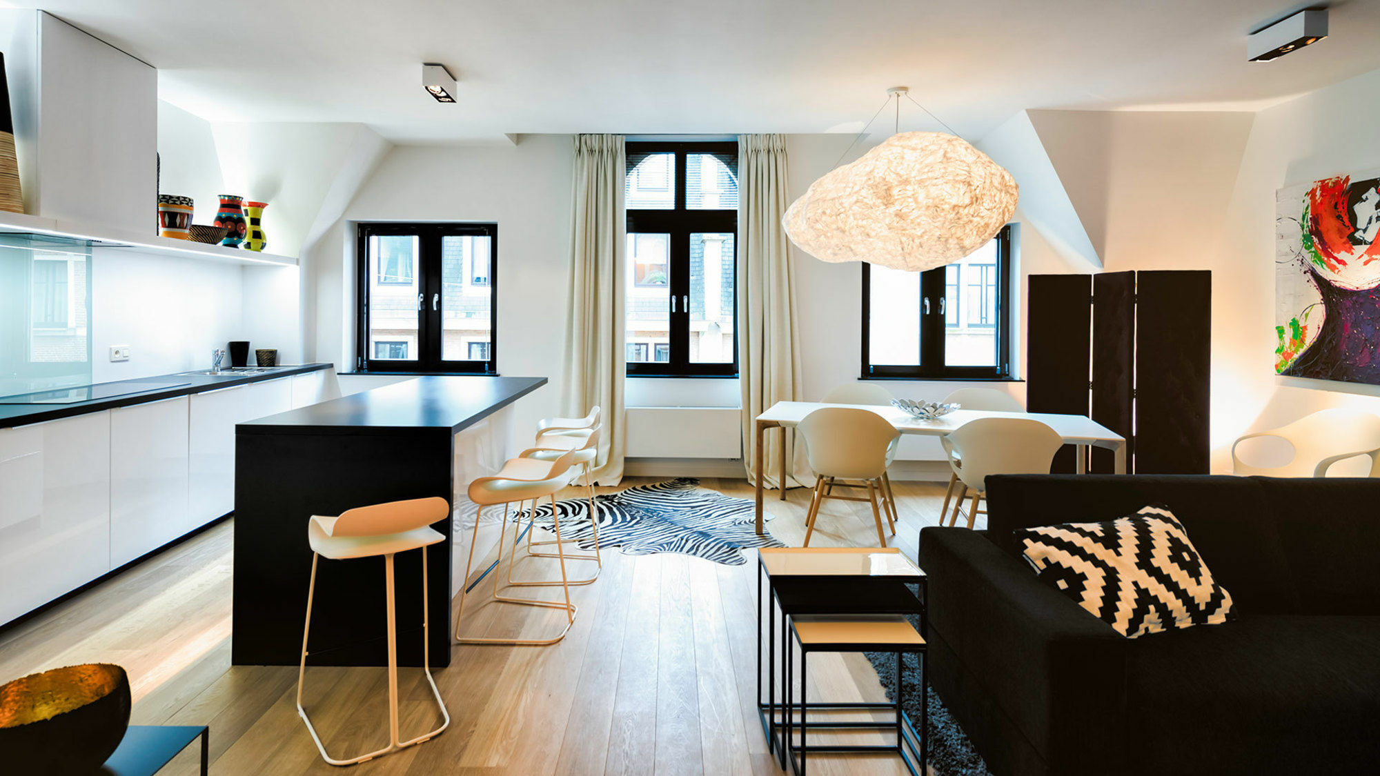 Charles Home - Grand Place Aparthotel Брюксел Екстериор снимка